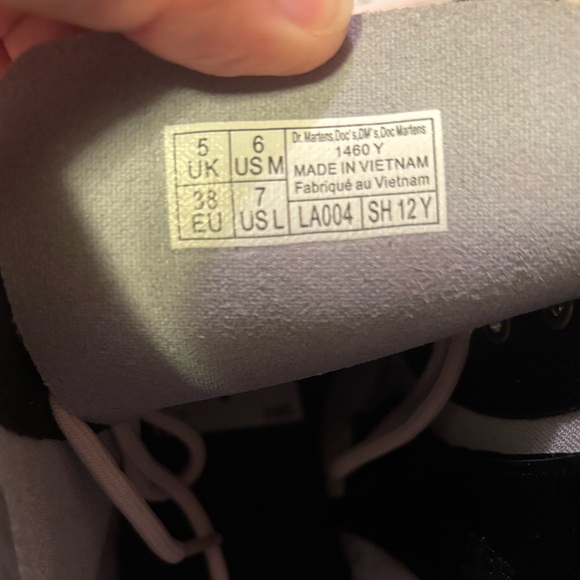 NWOT Dr. Martens 1460 English Garden Leather Lace Up Boots sz 7 - Picture 5 of 8